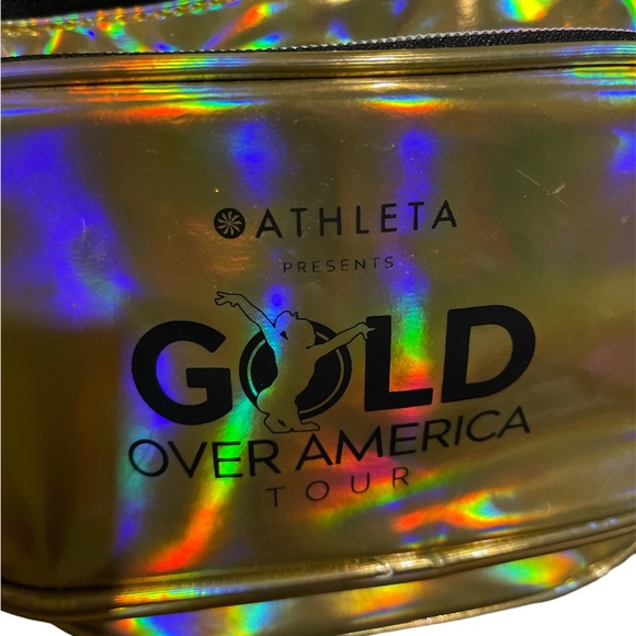Athleta Handbags - Athleta Gold Over America Tour gold belt bag EUC, spot on back
